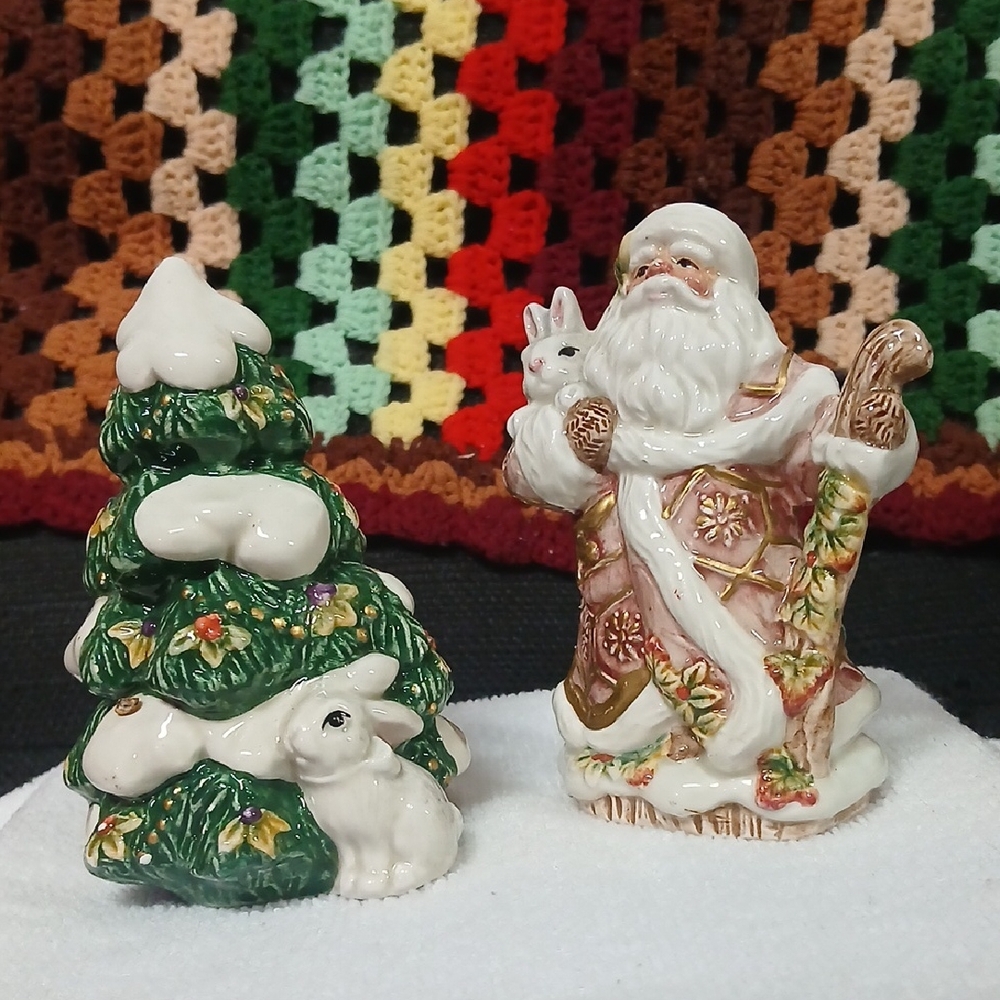Fitz and Floyd Santa and Tree Figurines - Green and White